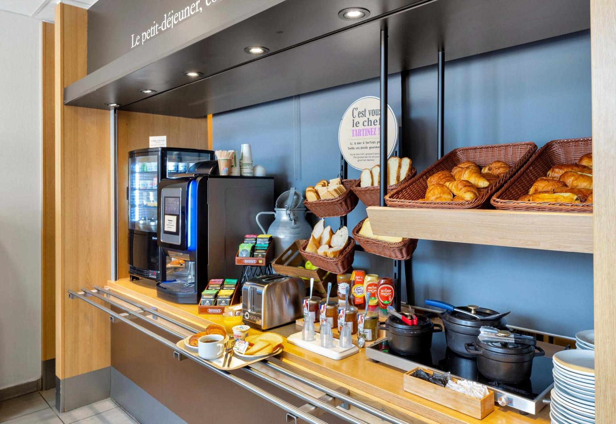 B&B Hotel Dunkerque Centre Gare Dunkirk Exterior foto